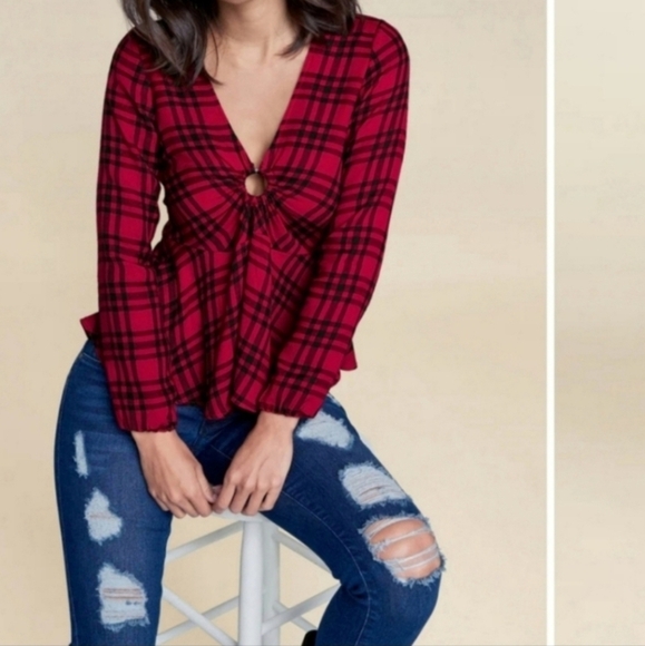 Nwot venus 18 Plaid Ring Detail Top - Picture 1 of 6